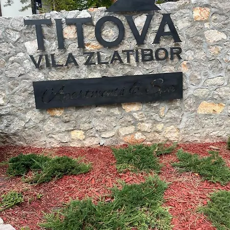 Titova Διαμέρισμα Palisat